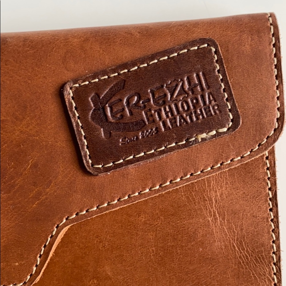 Leather clutch bag - handmade - Picture 7 of 7